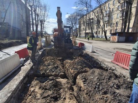 Разработка траншеи под наружные сети на улице